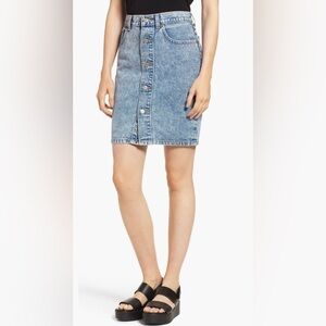 Levi’s Mom Denim Skirt